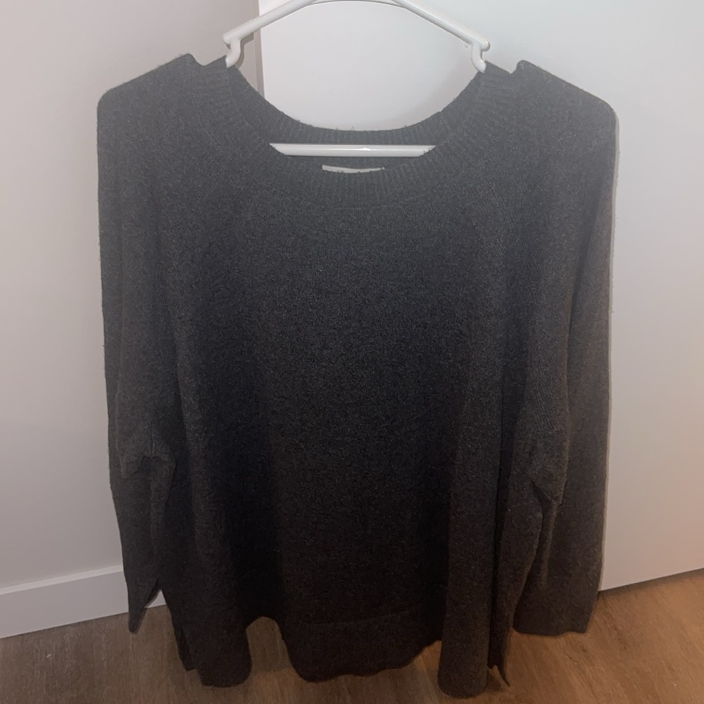 Target Sweater so cute! good condition